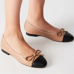 Steve Madden two-toned flats